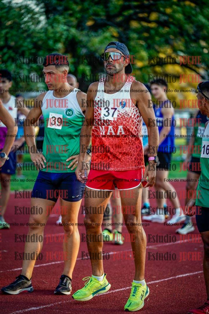 Fotos de los 3000 m llanos de varones