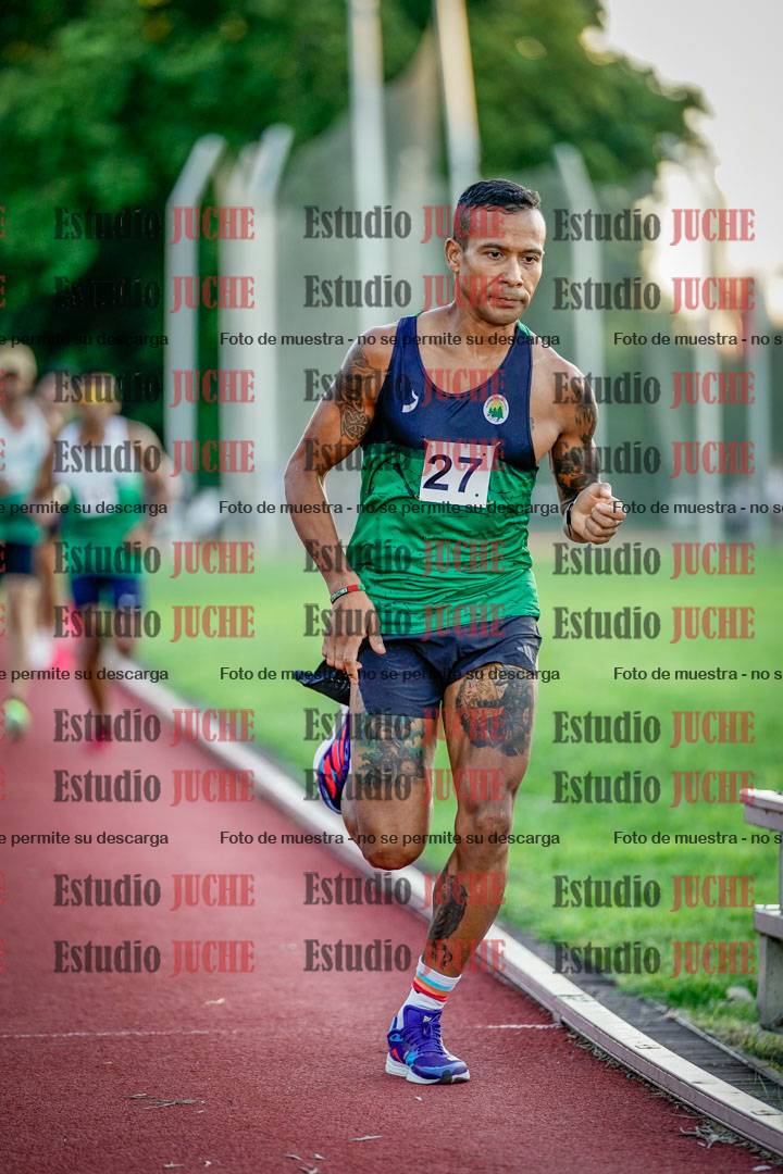 Fotos de los 3000 m llanos de varones