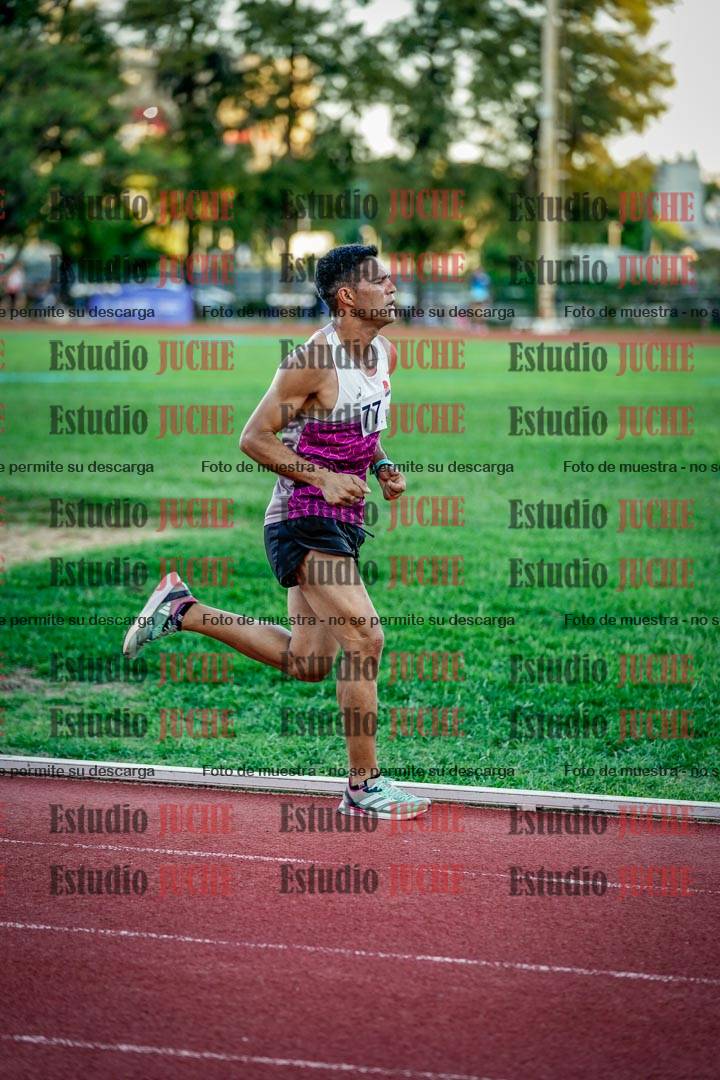Fotos de los 3000 m llanos de varones