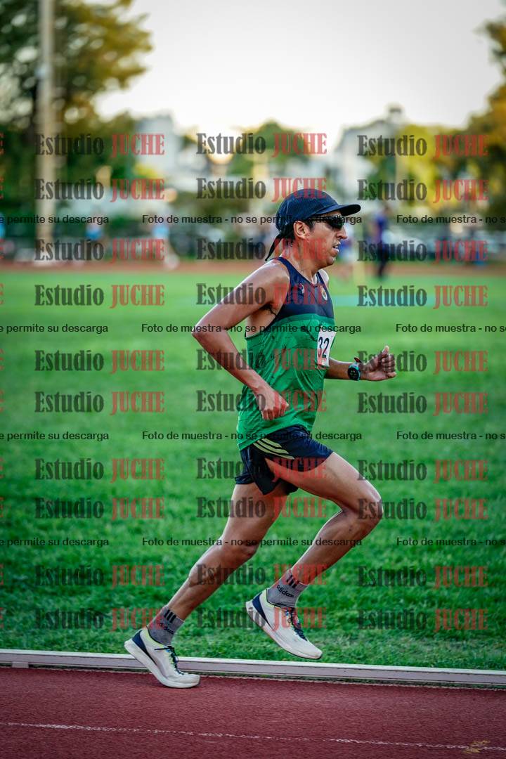 Fotos de los 3000 m llanos de varones