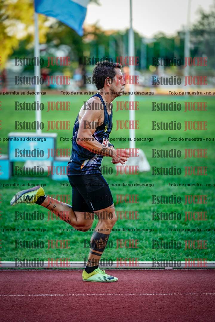 Fotos de los 3000 m llanos de varones