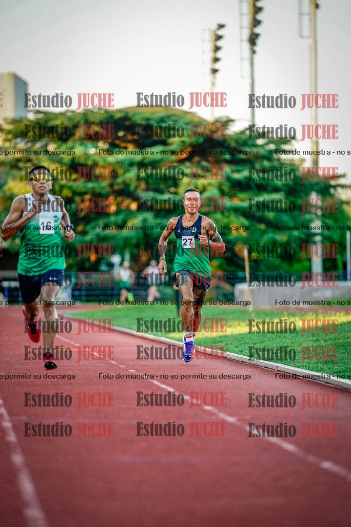 Fotos de los 3000 m llanos de varones