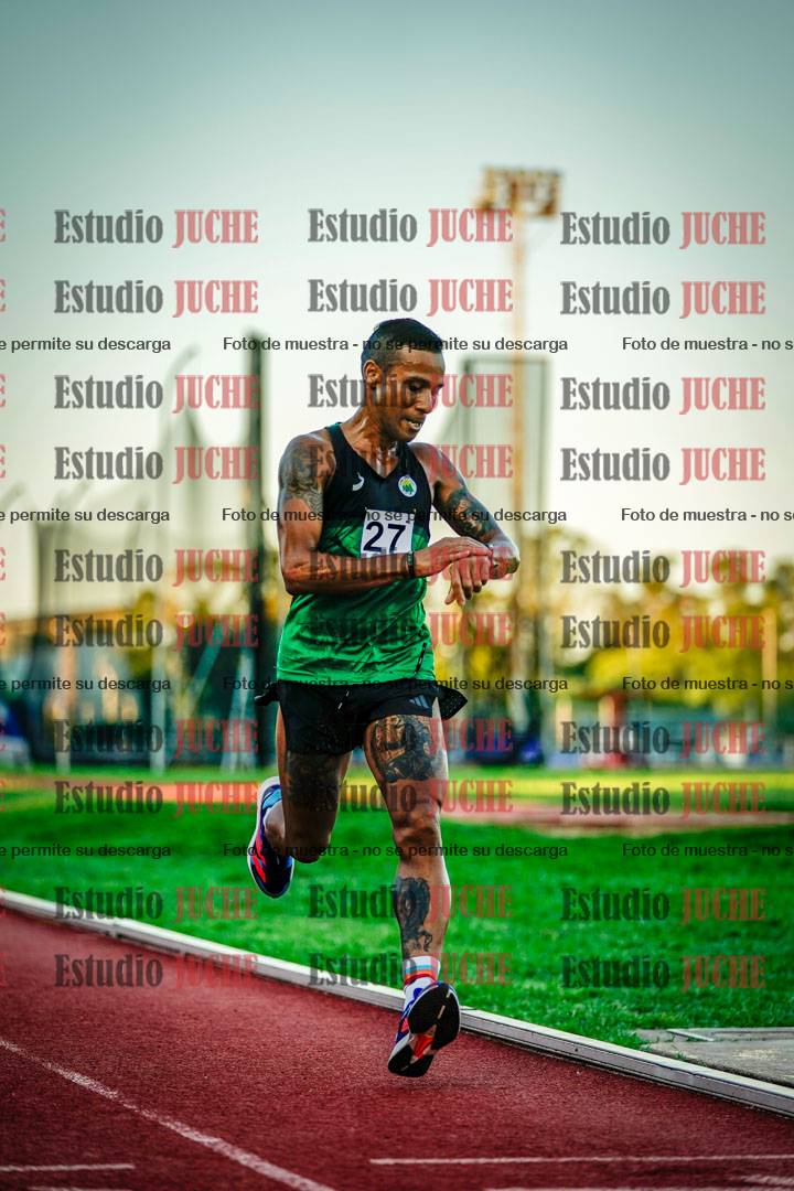 Fotos de los 3000 m llanos de varones