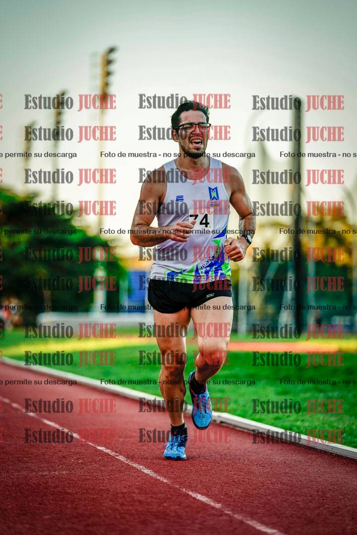 Fotos de los 3000 m llanos de varones