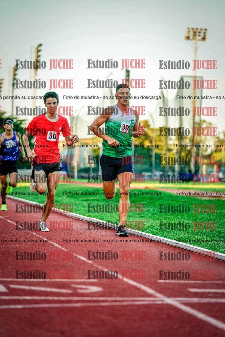 Fotos de los 3000 m llanos de varones