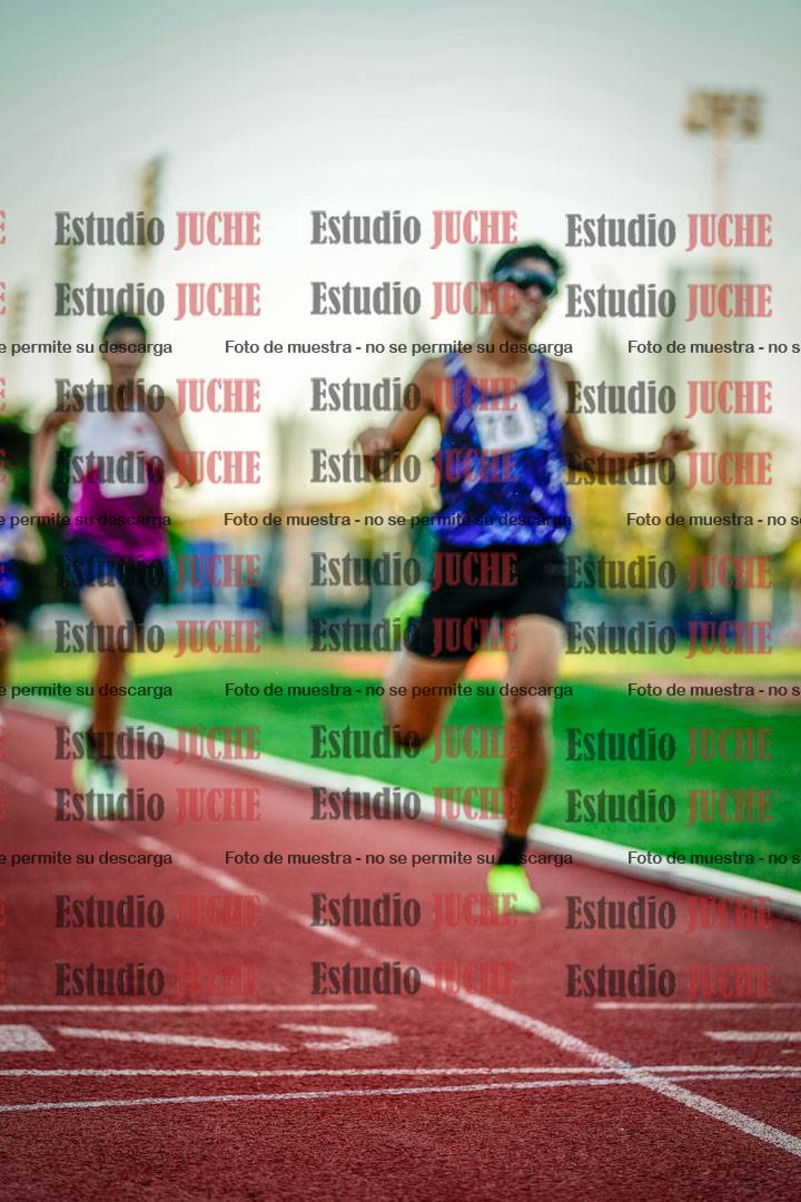 Fotos de los 3000 m llanos de varones