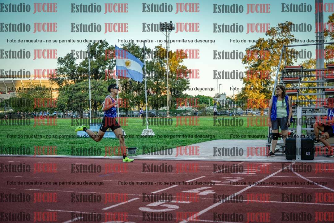 Fotos de los 3000 m llanos de varones