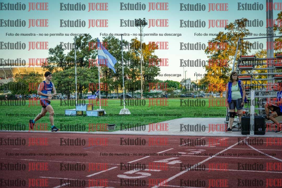 Fotos de los 3000 m llanos de varones