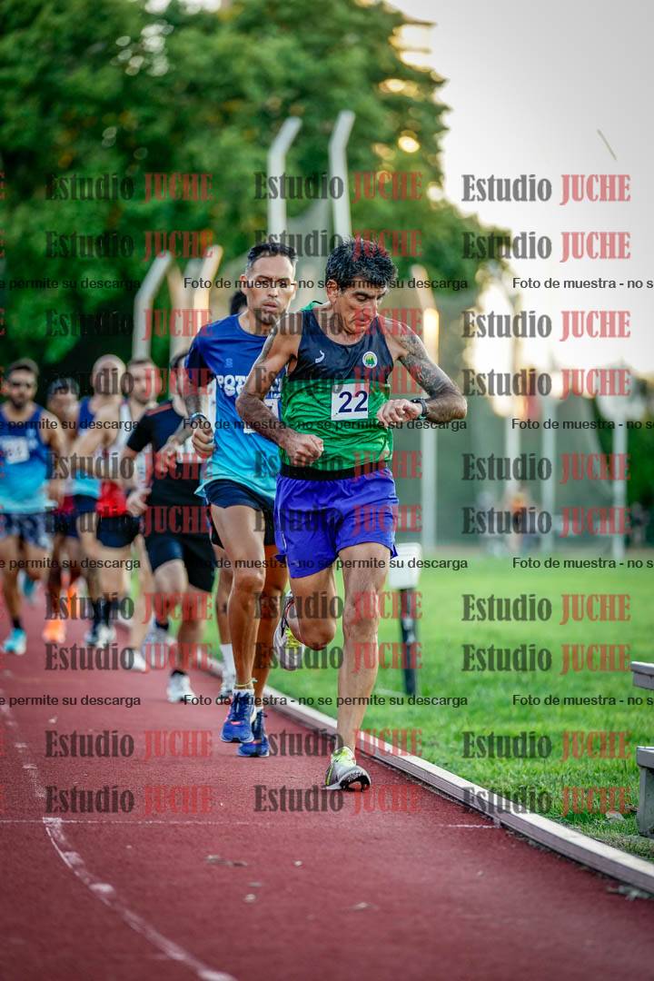 Fotos de los 3000 m llanos de varones