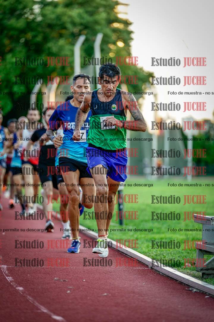Fotos de los 3000 m llanos de varones