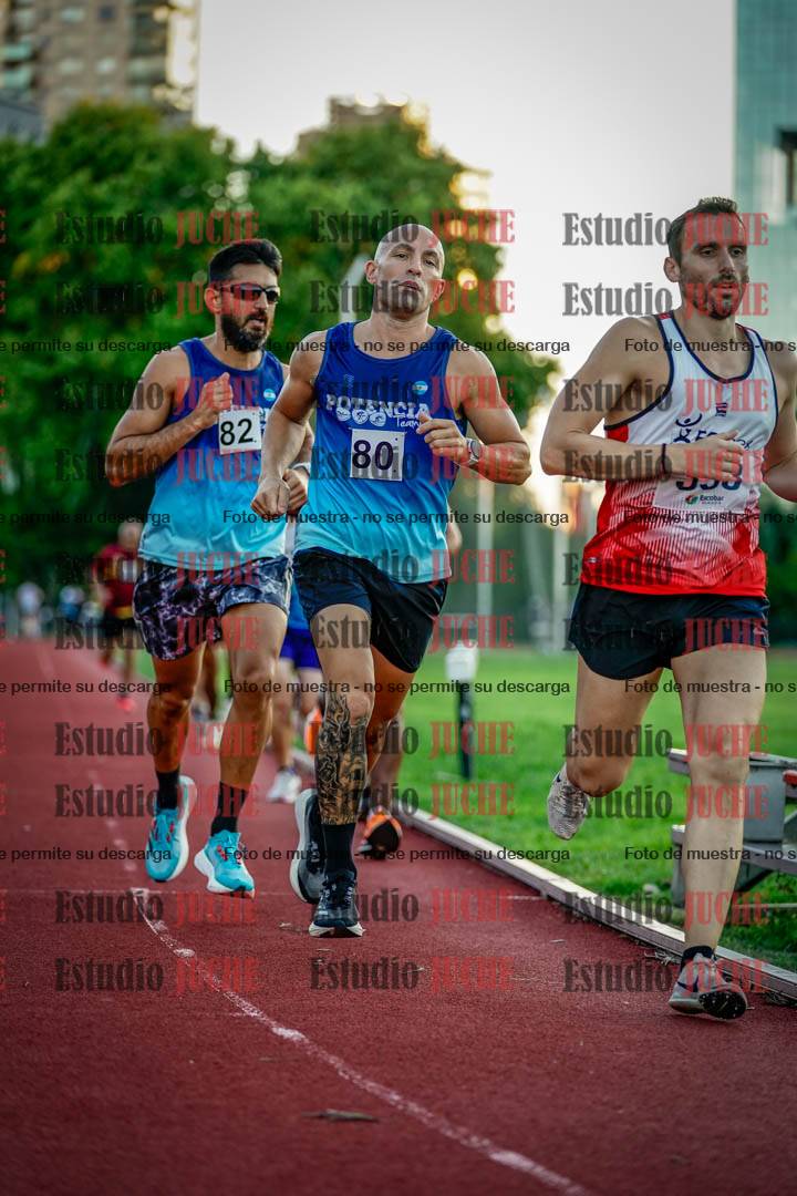 Fotos de los 3000 m llanos de varones