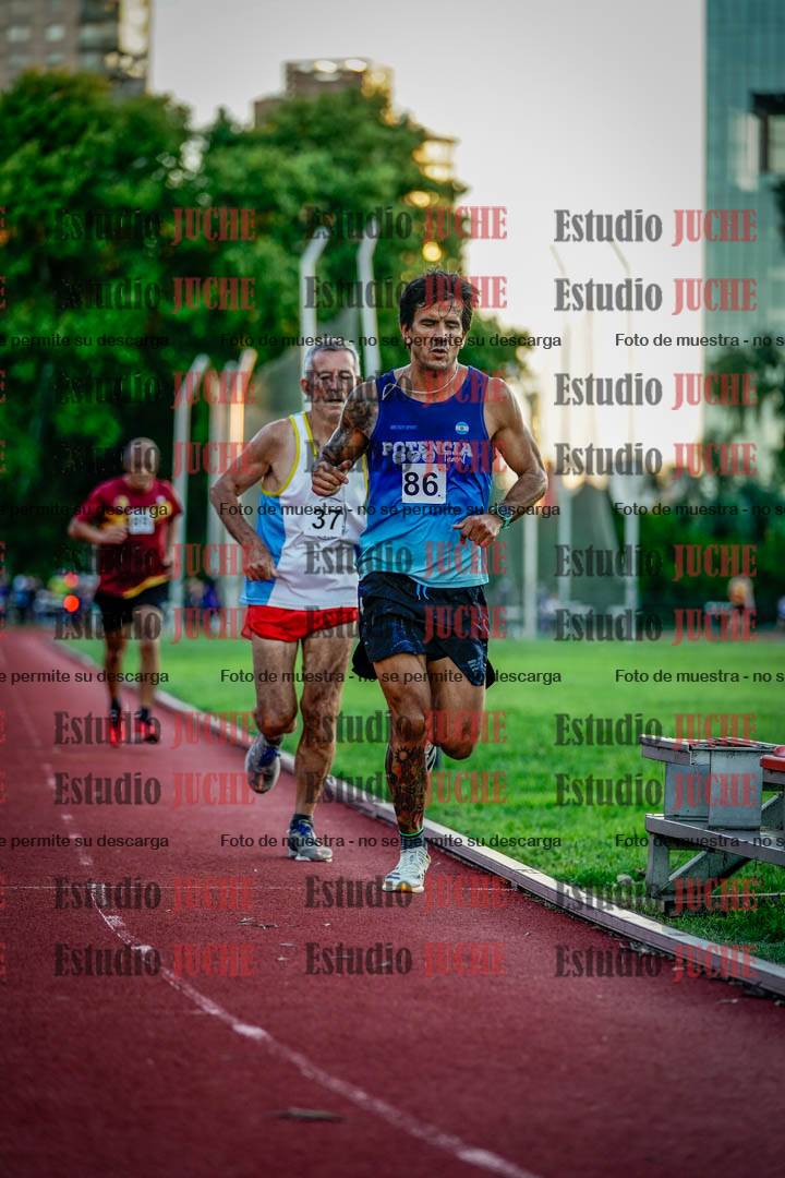 Fotos de los 3000 m llanos de varones