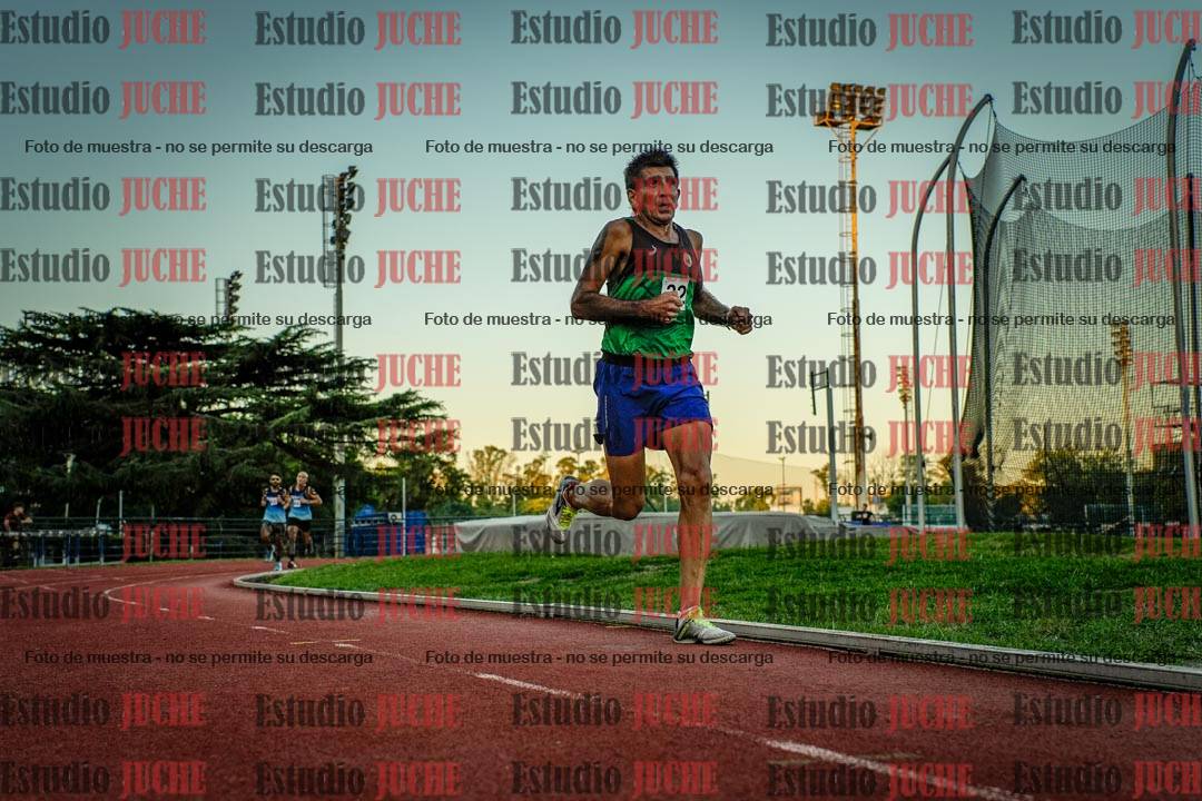 Fotos de los 3000 m llanos de varones