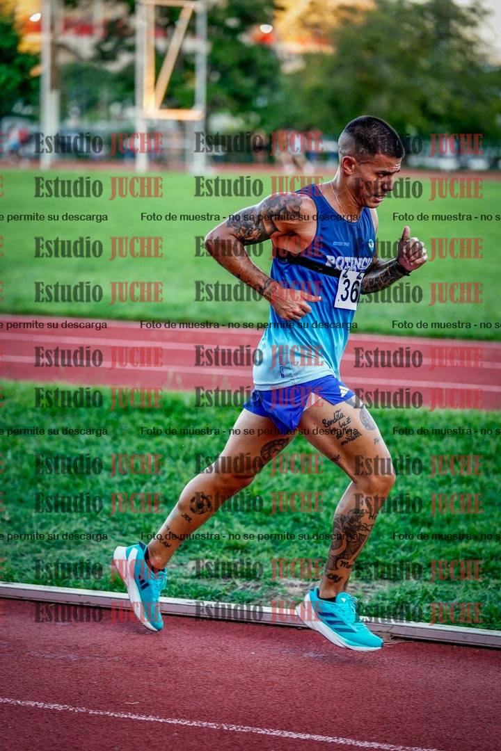 Fotos de los 3000 m llanos de varones