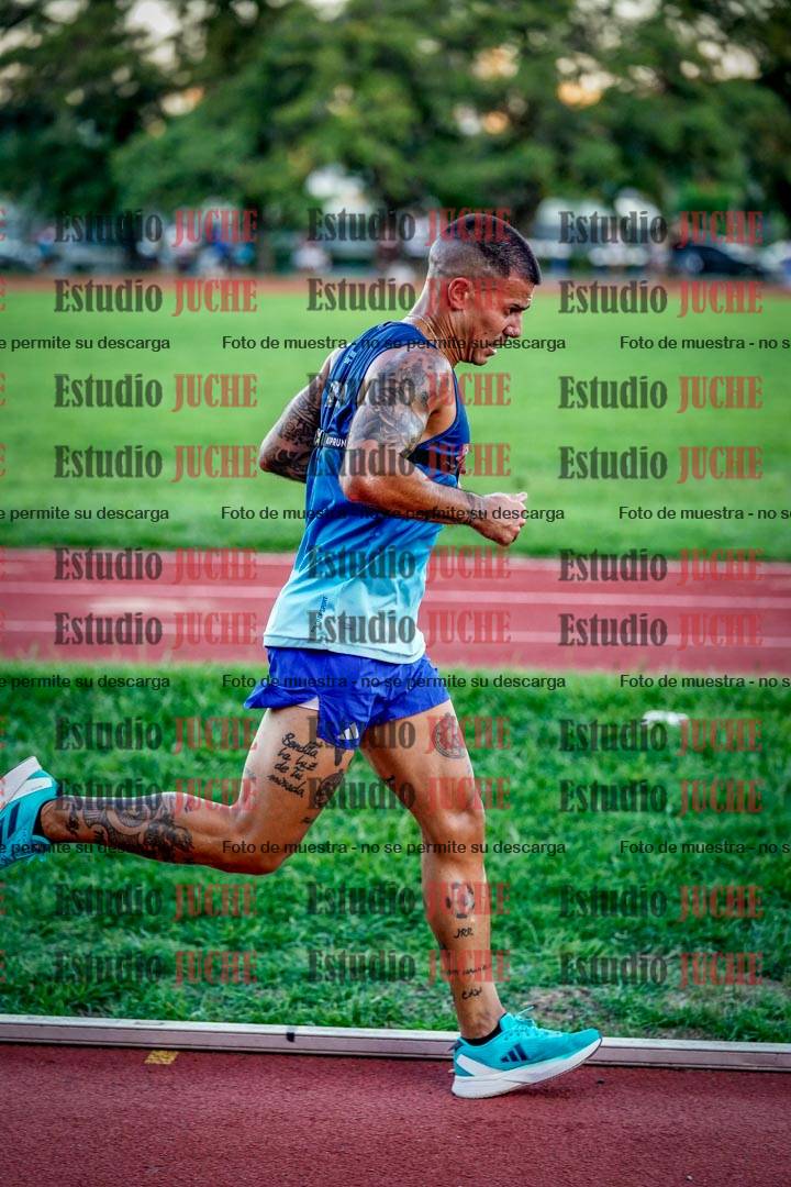 Fotos de los 3000 m llanos de varones