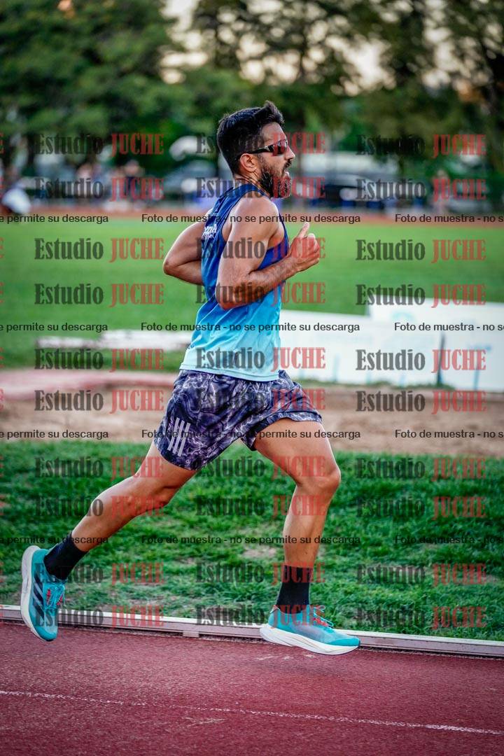 Fotos de los 3000 m llanos de varones