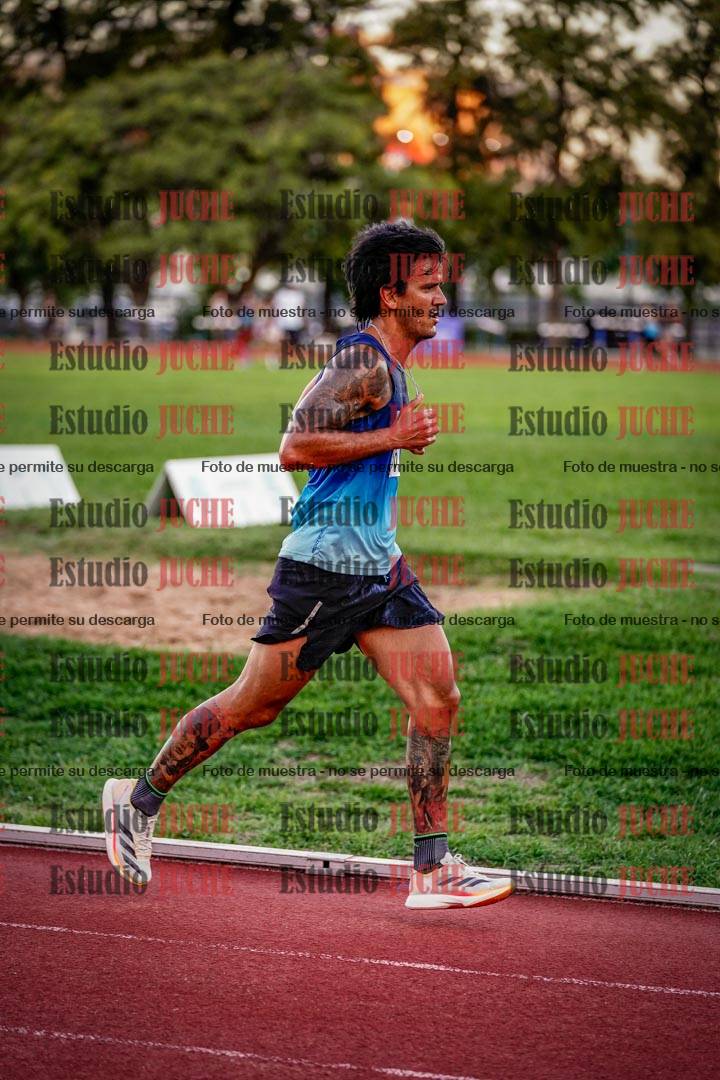 Fotos de los 3000 m llanos de varones