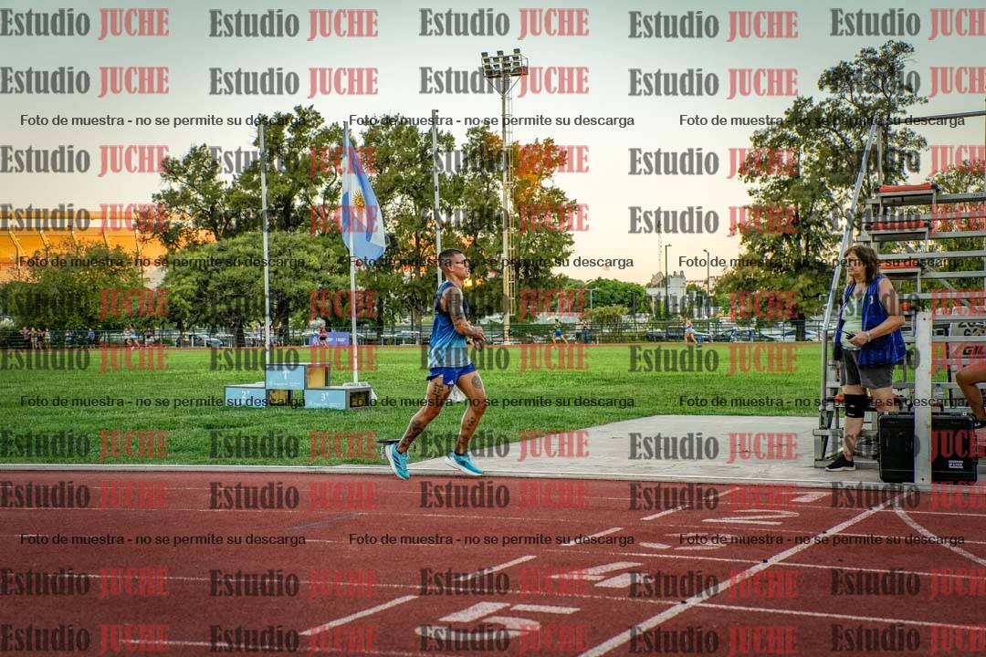 Fotos de los 3000 m llanos de varones