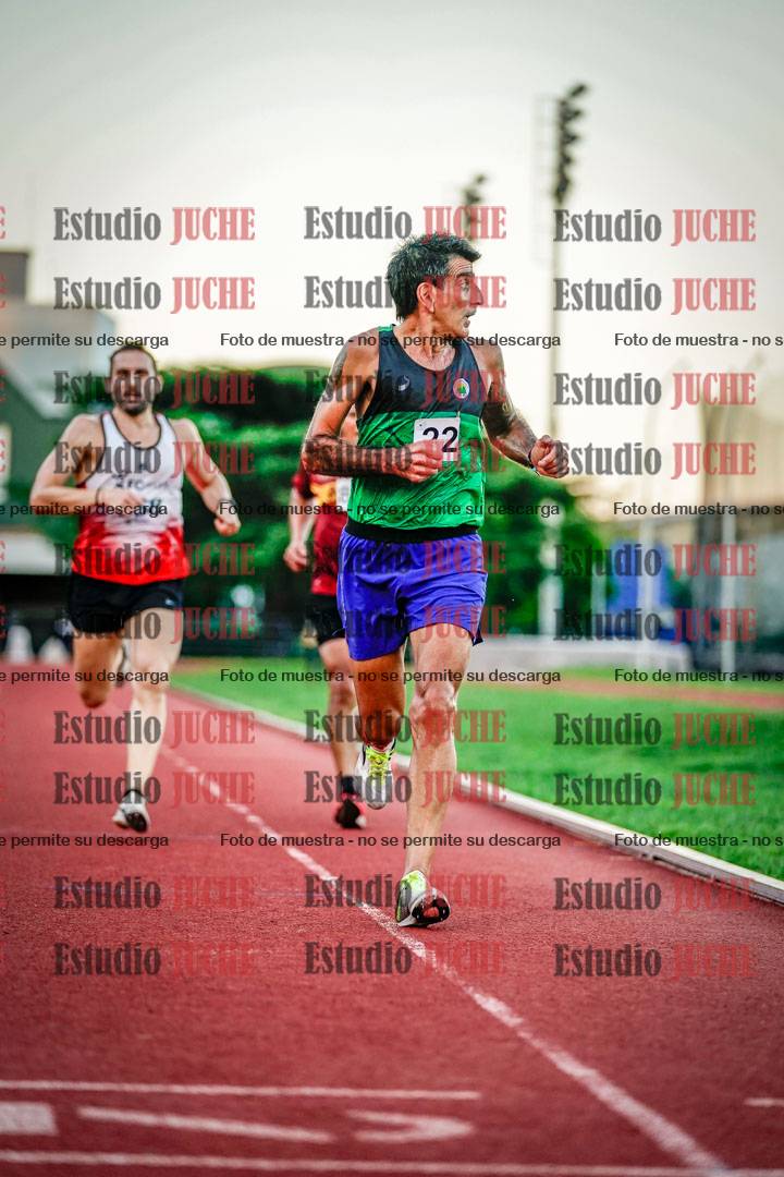 Fotos de los 3000 m llanos de varones