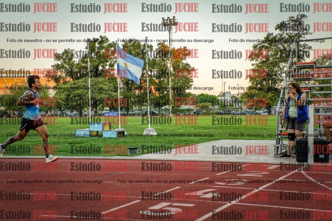 Fotos de los 3000 m llanos de varones