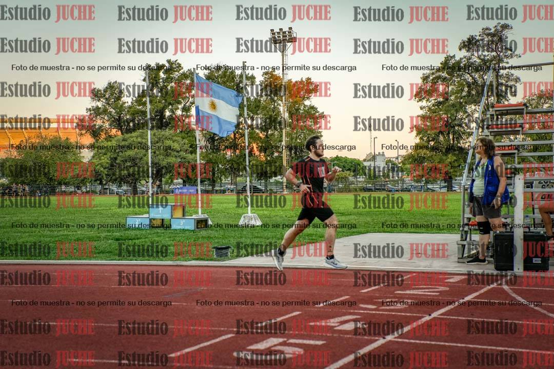 Fotos de los 3000 m llanos de varones