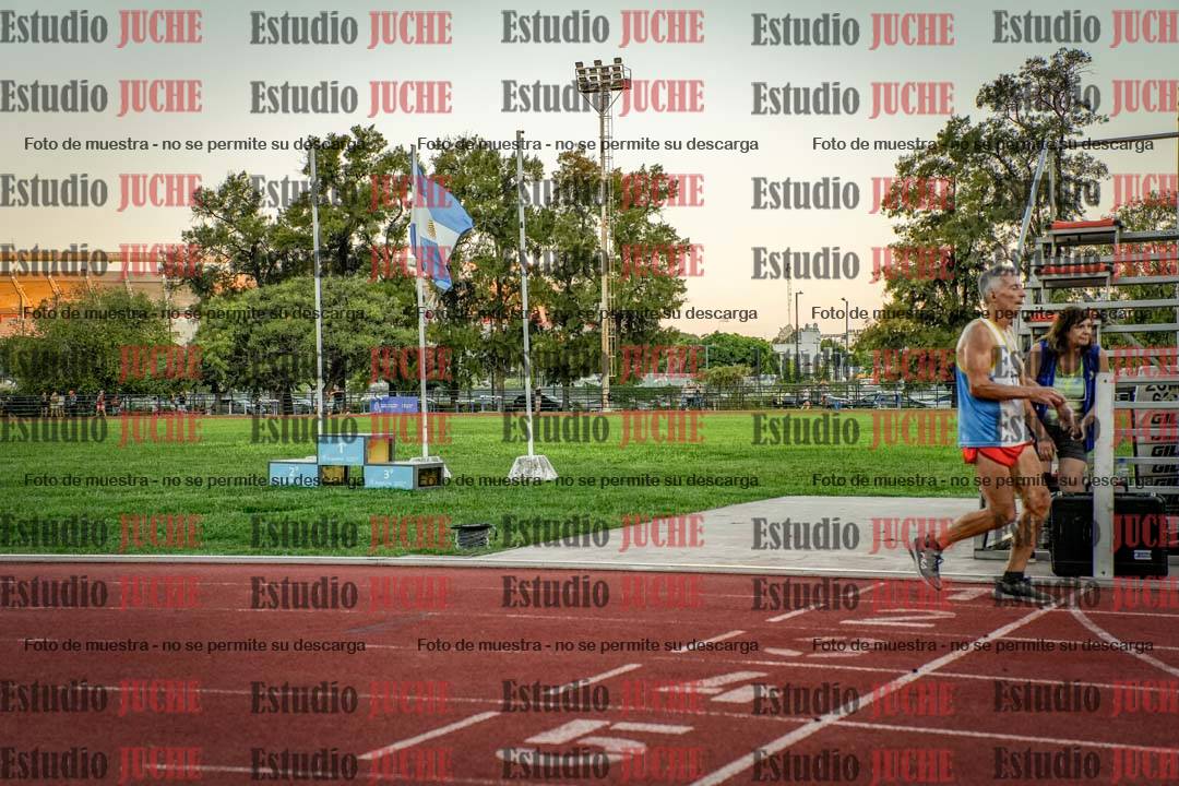 Fotos de los 3000 m llanos de varones