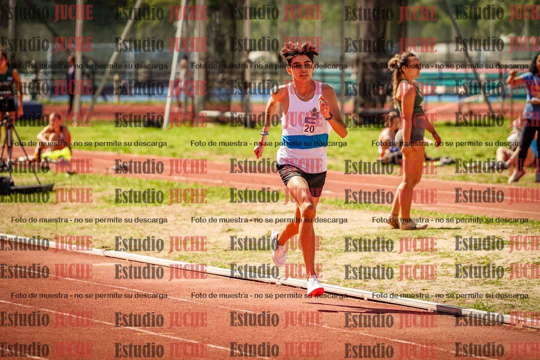 Fotos de los 600 m llanos de varones