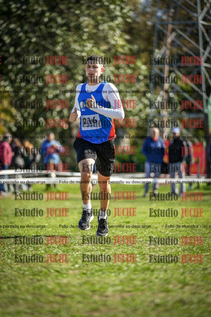 Fotos de la llegada del cross de 6000 m
