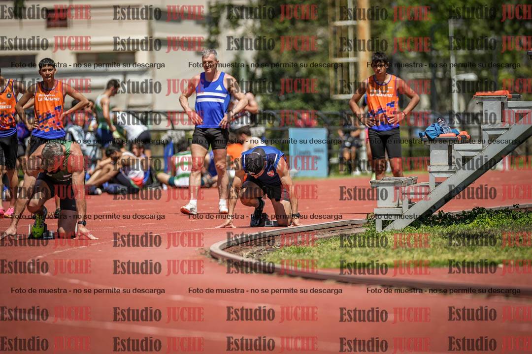 Fotos de los 200 m llanos de varones