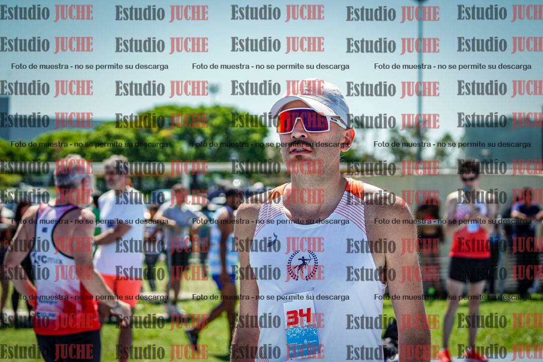 Fotos de los 800 m llanos de varones