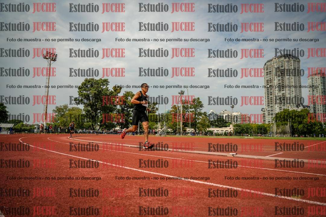 Fotos de los 3000 m llanos de varones