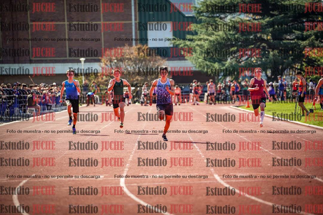 Fotos de los 100 m llanos de varones