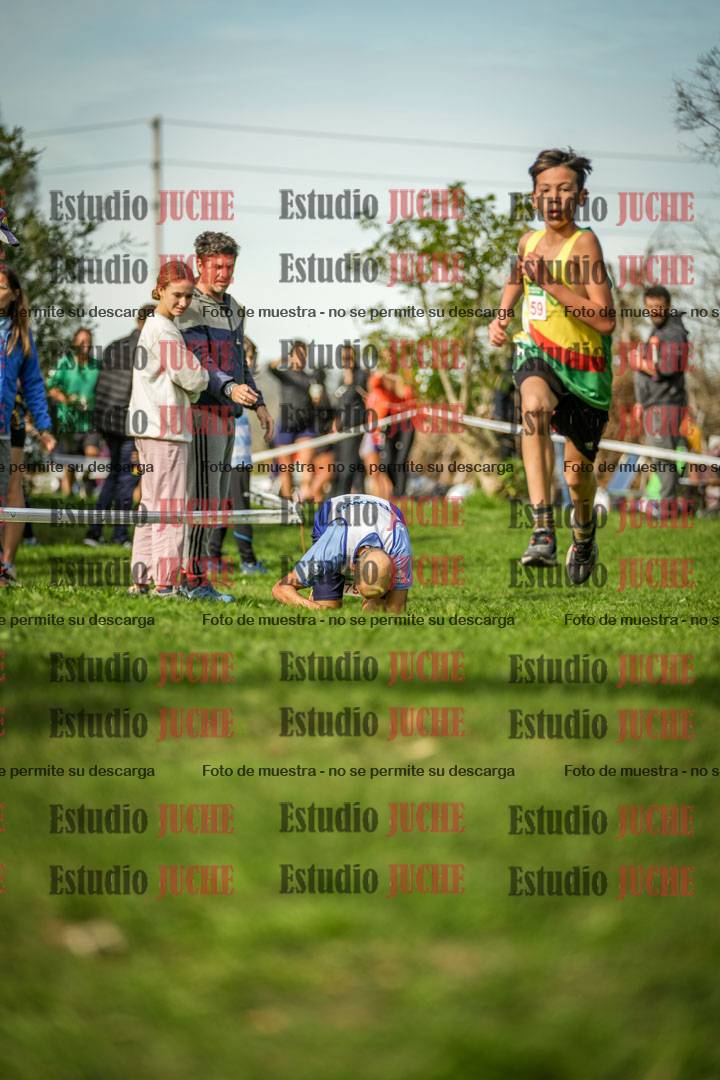 Fotos de la llegada del cross de 1500 m