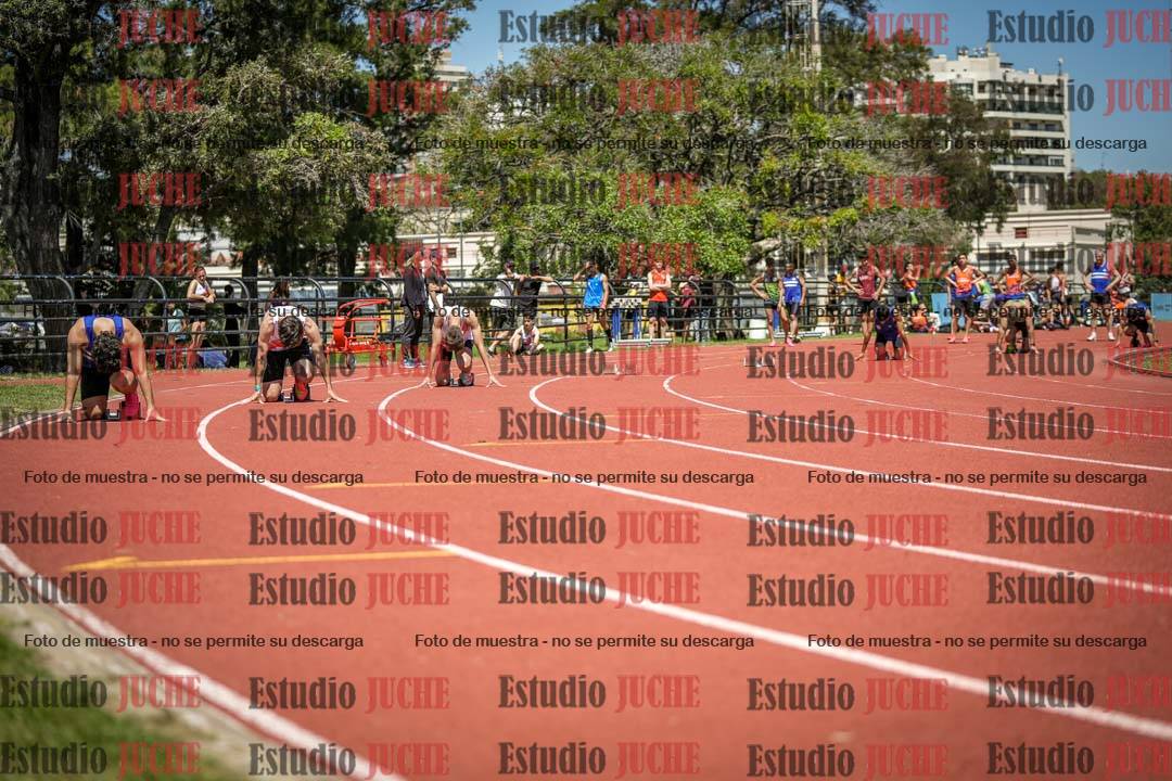 Fotos de los 200 m llanos de varones