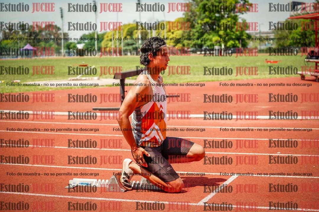 Fotos de los 400 m llanos de varones