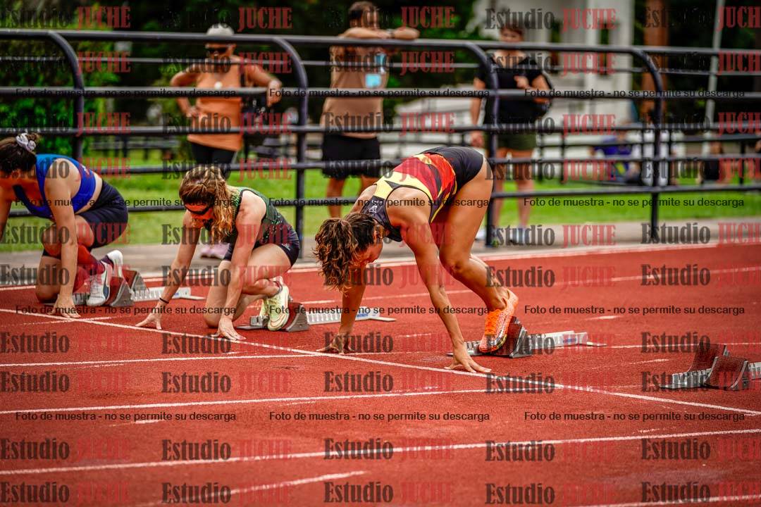 Fotos de los 100 m llanos de mujeres - FINAL