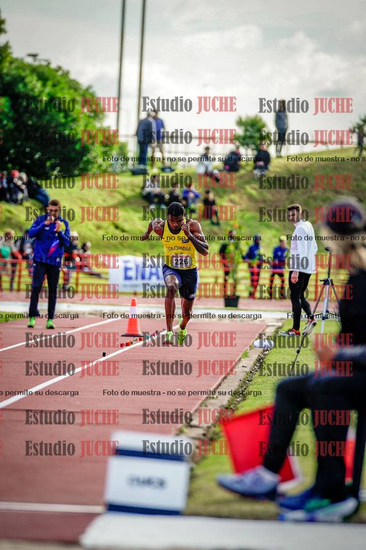 Fotos del salto en largo de varones - FINAL