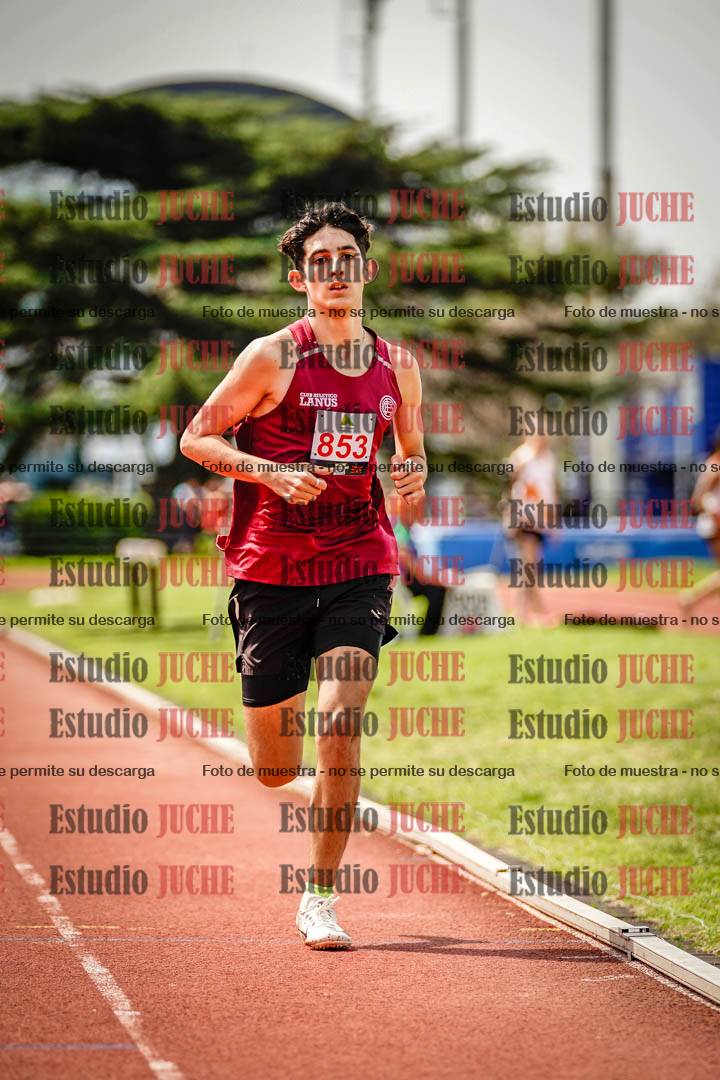 Fotos de los 600 m llanos de varones