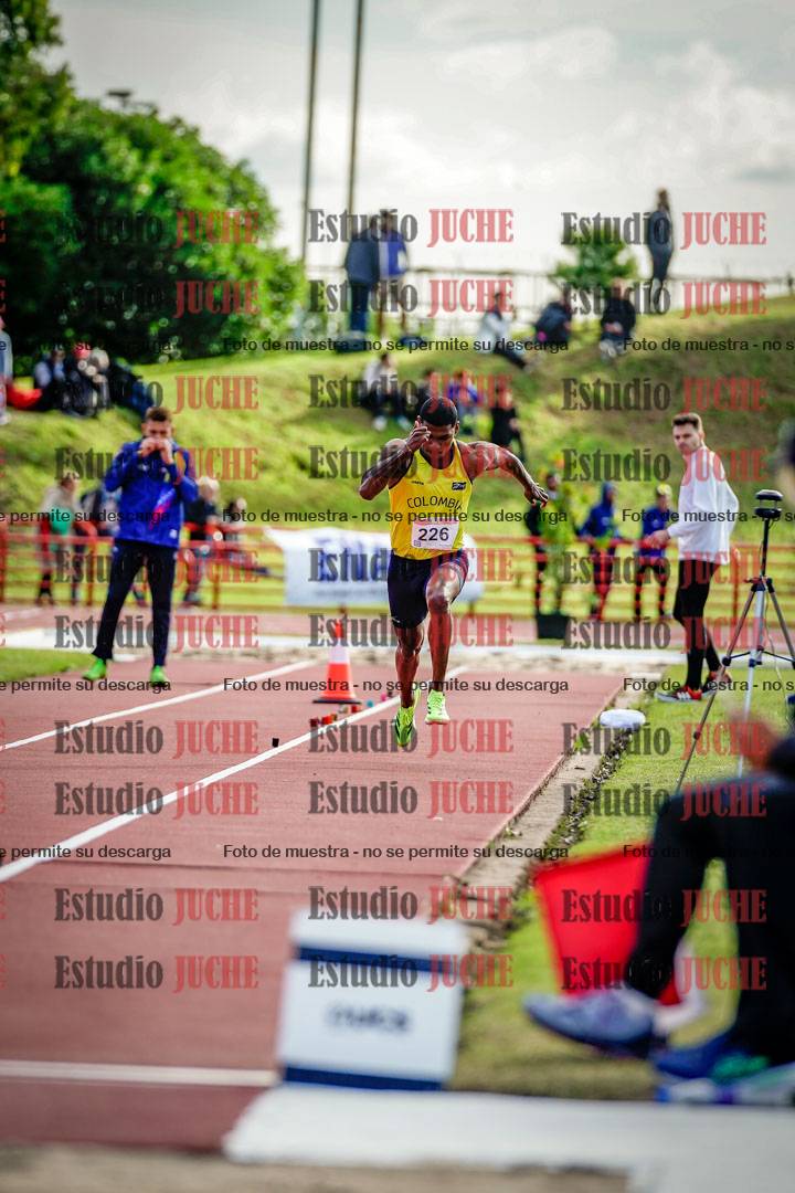 Fotos del salto en largo de varones - FINAL
