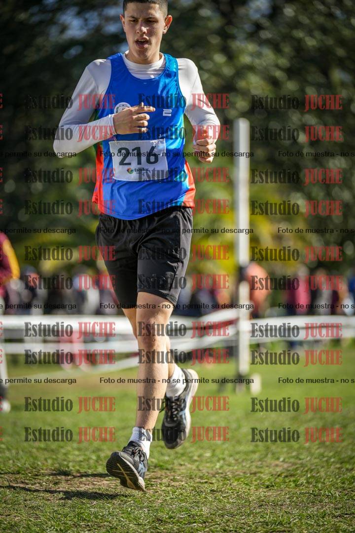 Fotos de la llegada del cross de 6000 m