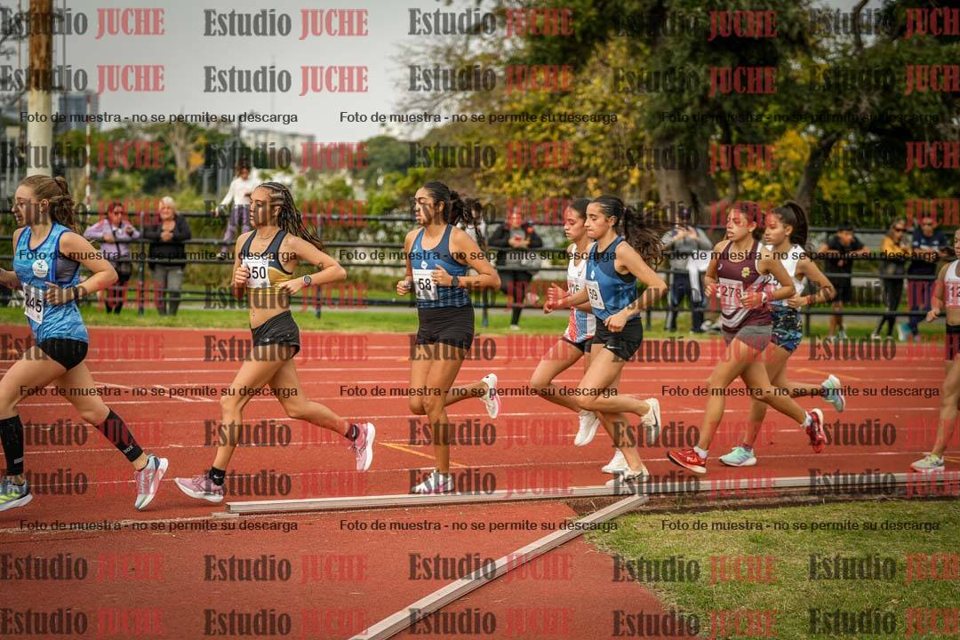 Fotos de los 5000 m llanos de mujeres