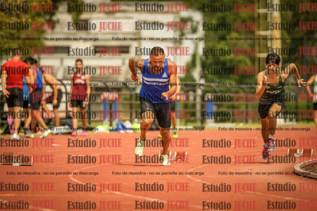 Fotos de los 200 m llanos de varones