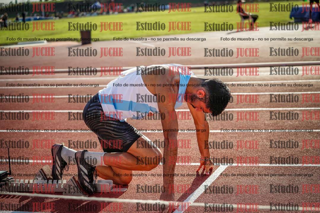 Fotos de los 400 m con vallas de varones