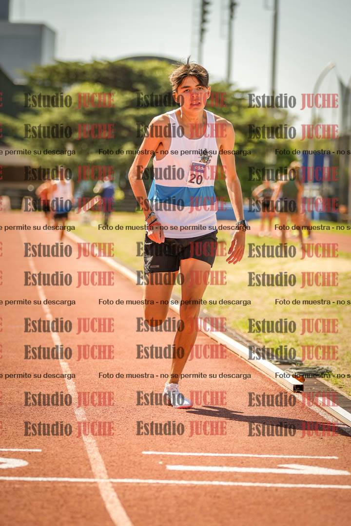 Fotos de los 600 m llanos de varones