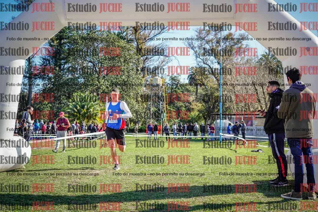 Fotos de la llegada del cross de 6000 m