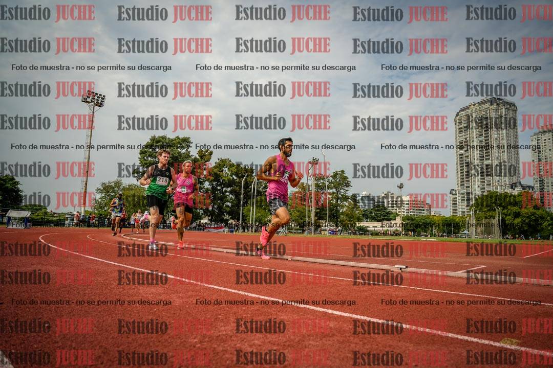 Fotos de los 3000 m llanos de varones