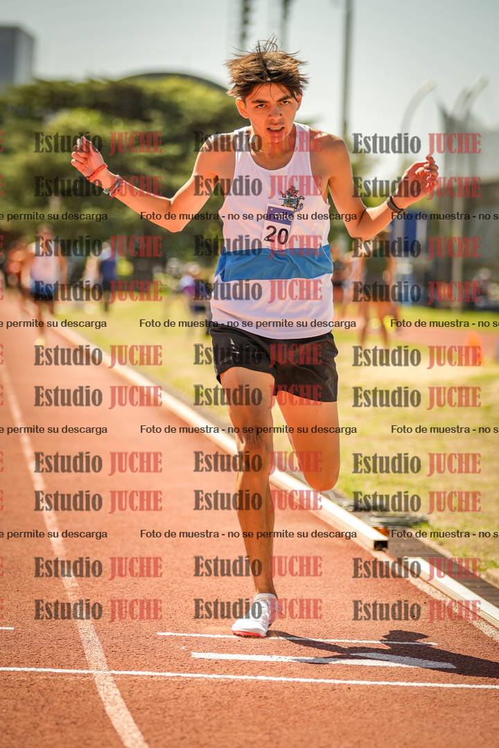 Fotos de los 600 m llanos de varones