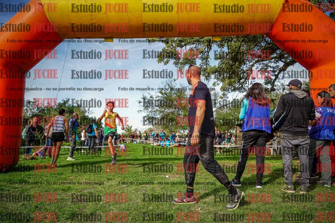 Fotos de la llegada del cross de 1500 m