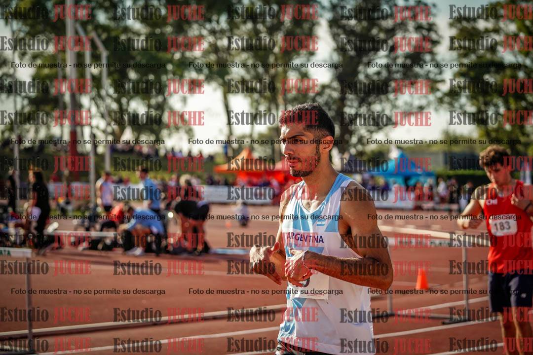 Fotos de los 400 m con vallas de varones