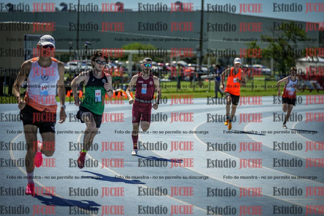 Fotos de los 800 m llanos de varones